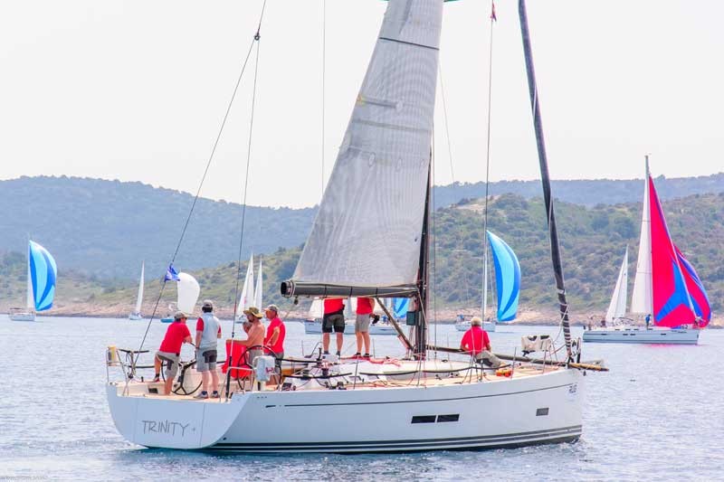 5 načinov, kako pri jadranju prihraniti denar