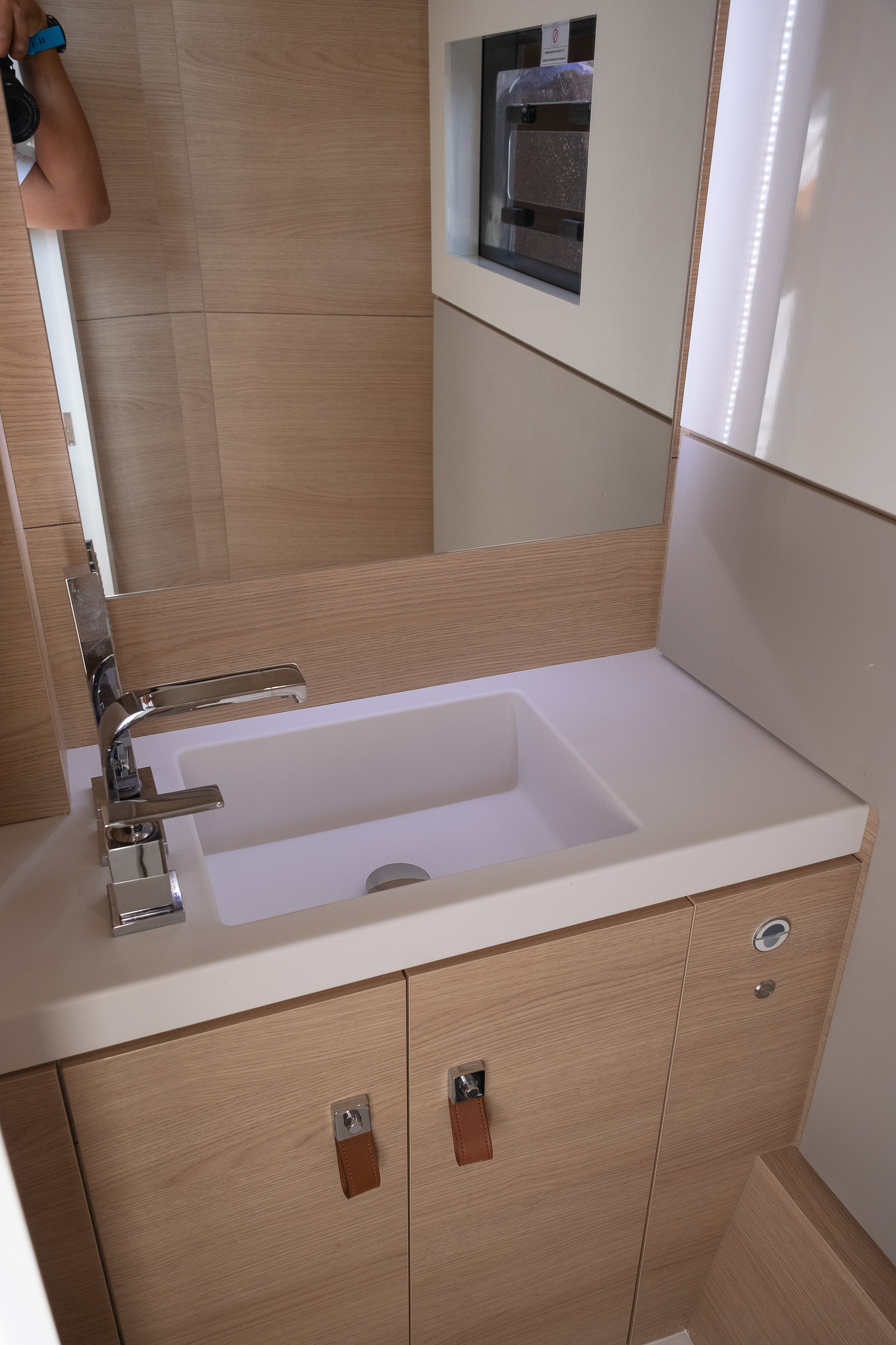 Aventura 45 Aura