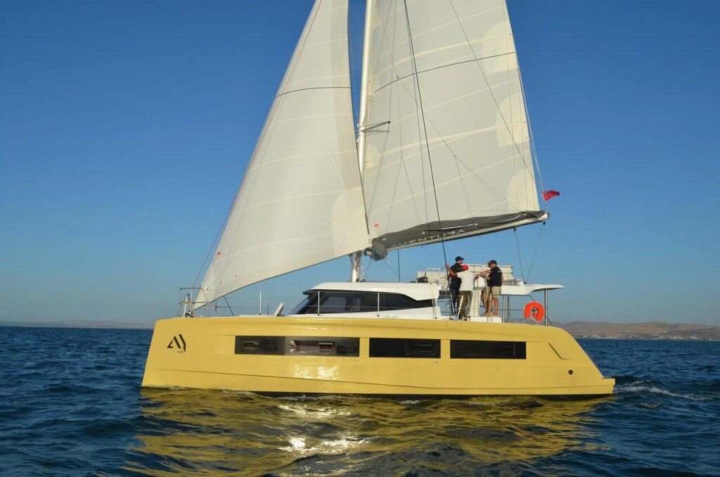 Aventura 45 Art M