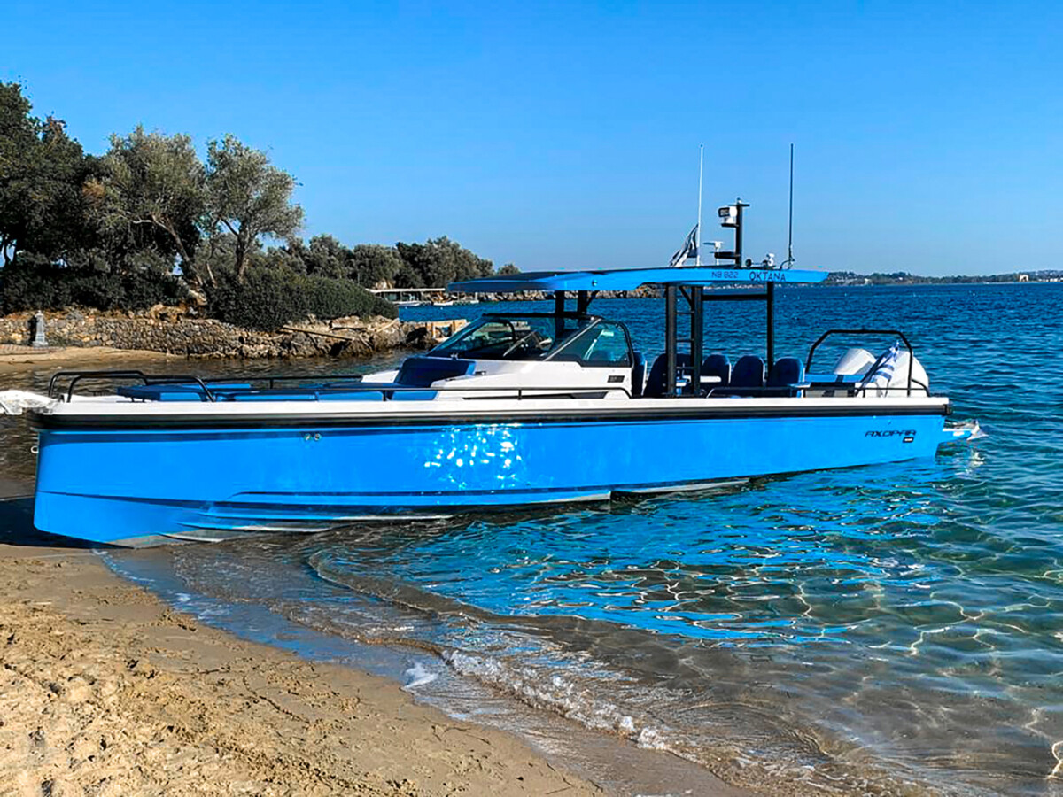 Axopar 37 Sun Top Oktana