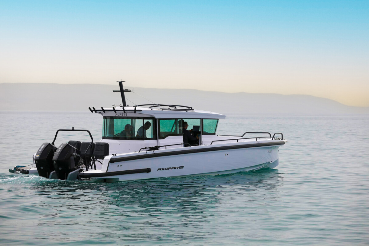 Axopar 37 XC Cross Cabin Popeye