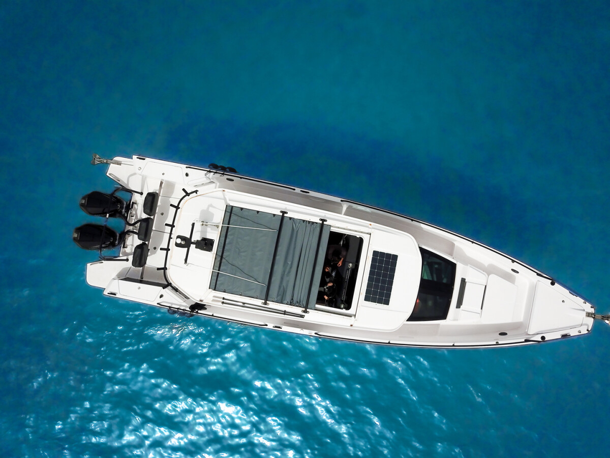 Axopar 37 XC Cross Cabin Popeye