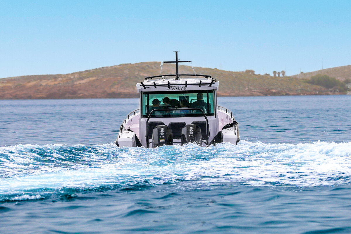 Axopar 37 XC Cross Cabin Popeye