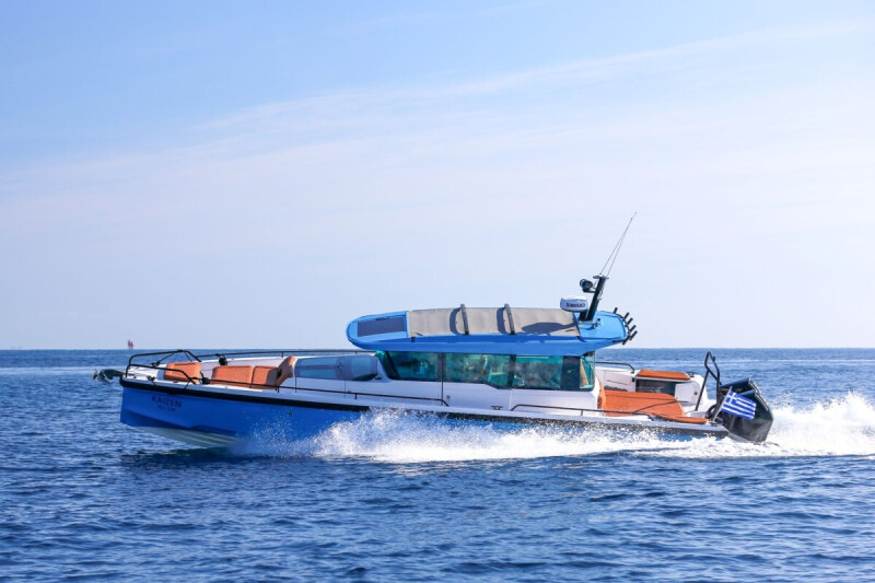 Axopar 37 XC Cross Cabin Kaizen