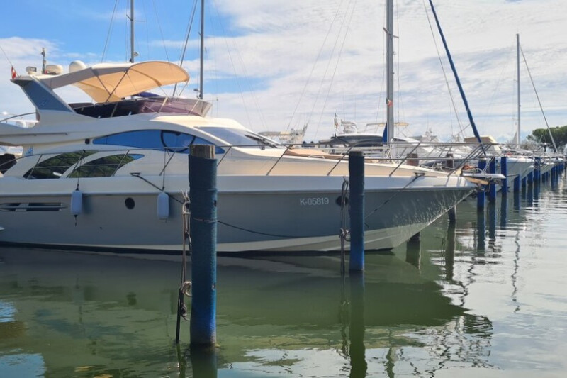 Azimut 50 Lena