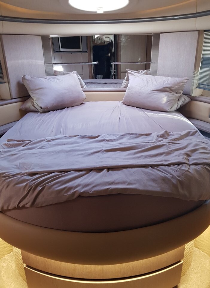 Azimut 50 Lena