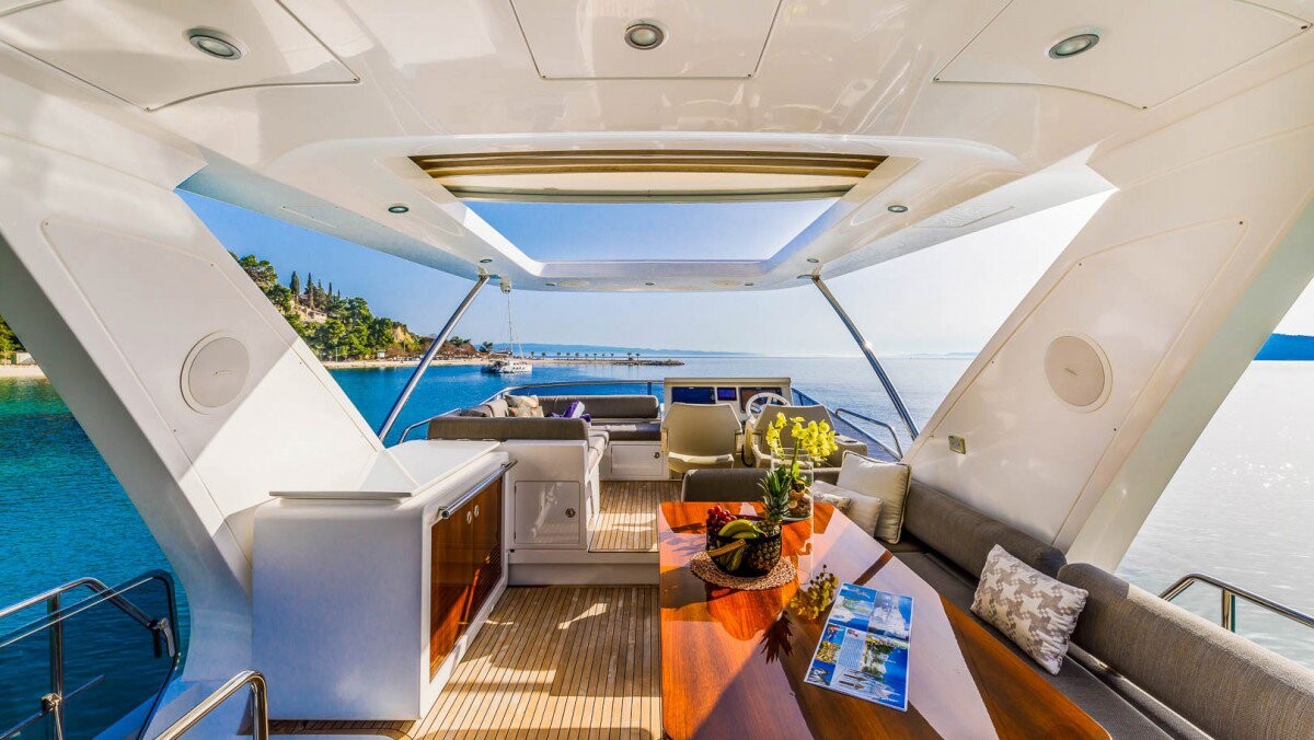 Azimut 66 MY My Karat II
