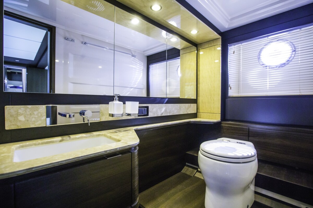 Azimut 66 Tamara II