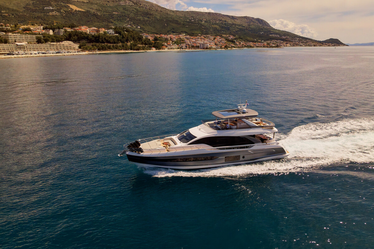 Azimut 78 Viva