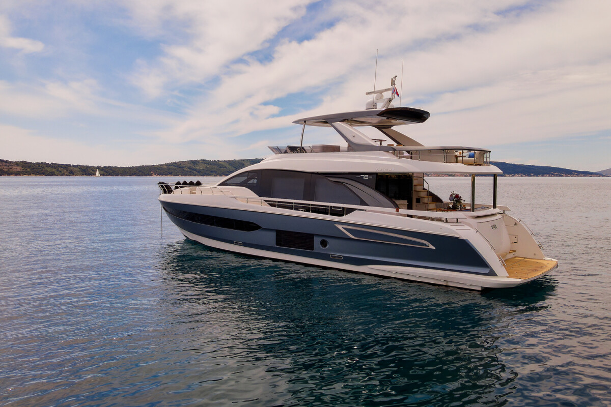 Azimut 78 Viva