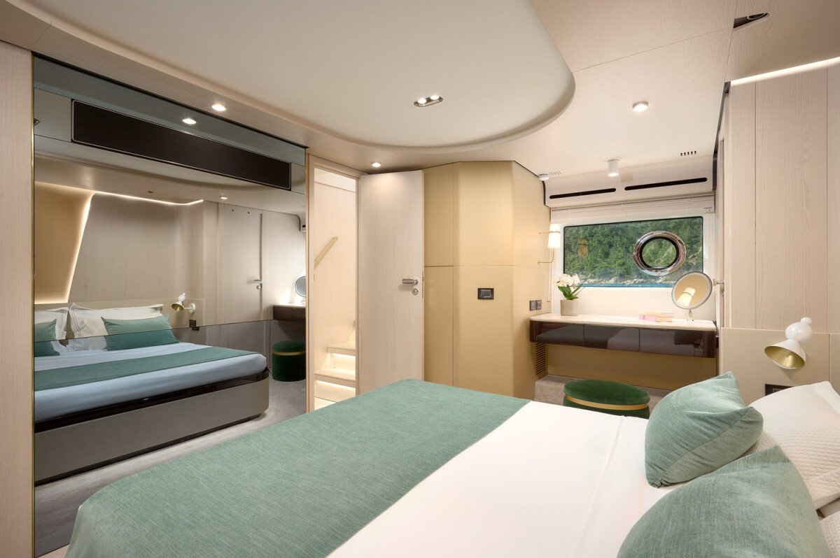 Azimut 78 Viva