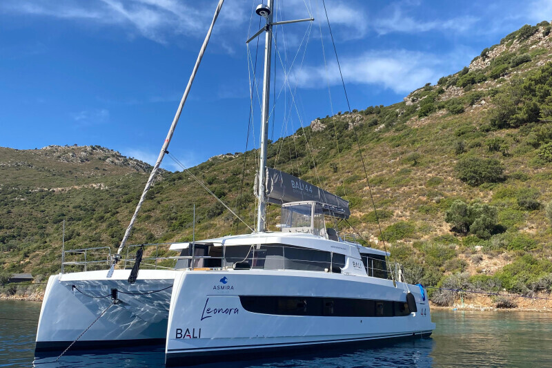 Bali 4.4 Leonora