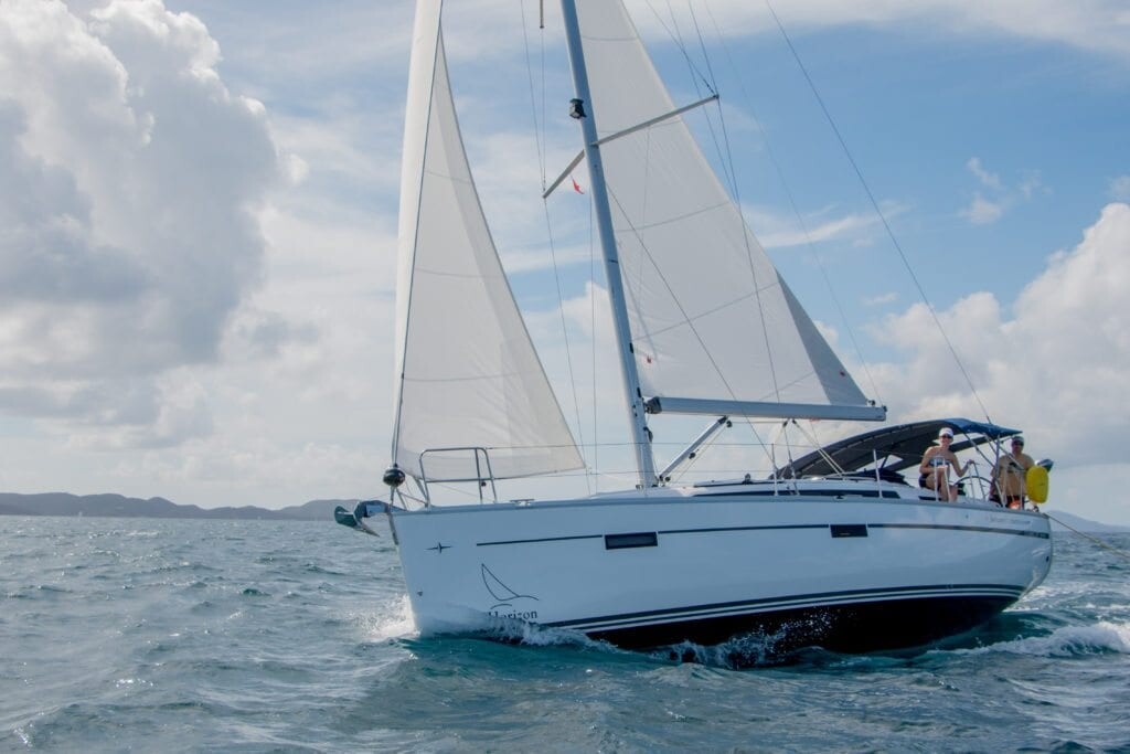 Bavaria 37