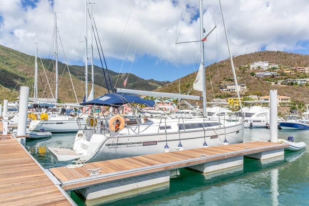 Bavaria 37