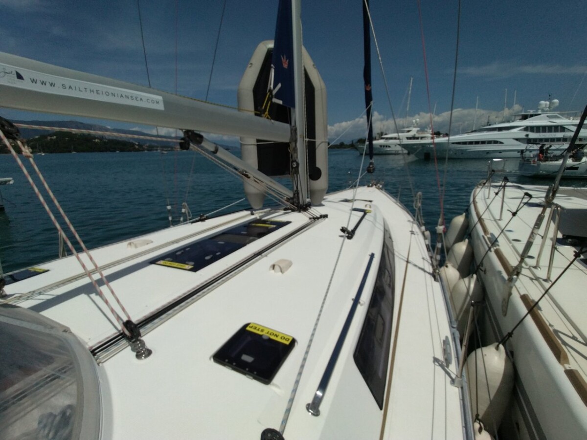 Bavaria 51 Cruiser Gin Tonic