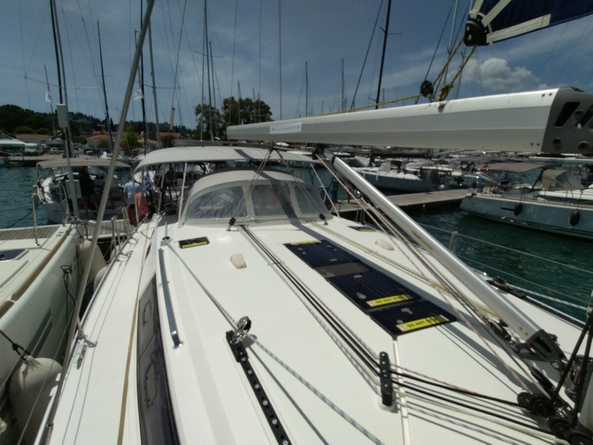 Bavaria 51 Cruiser Gin Tonic