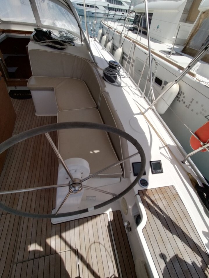 Bavaria 51 Cruiser Gin Tonic