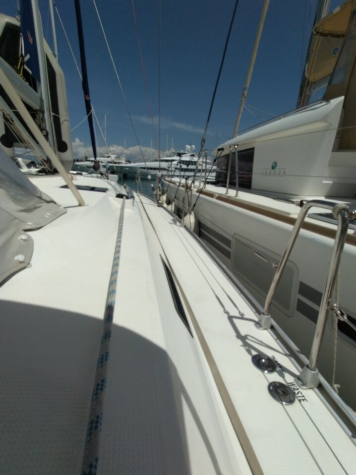 Bavaria 51 Cruiser Gin Tonic