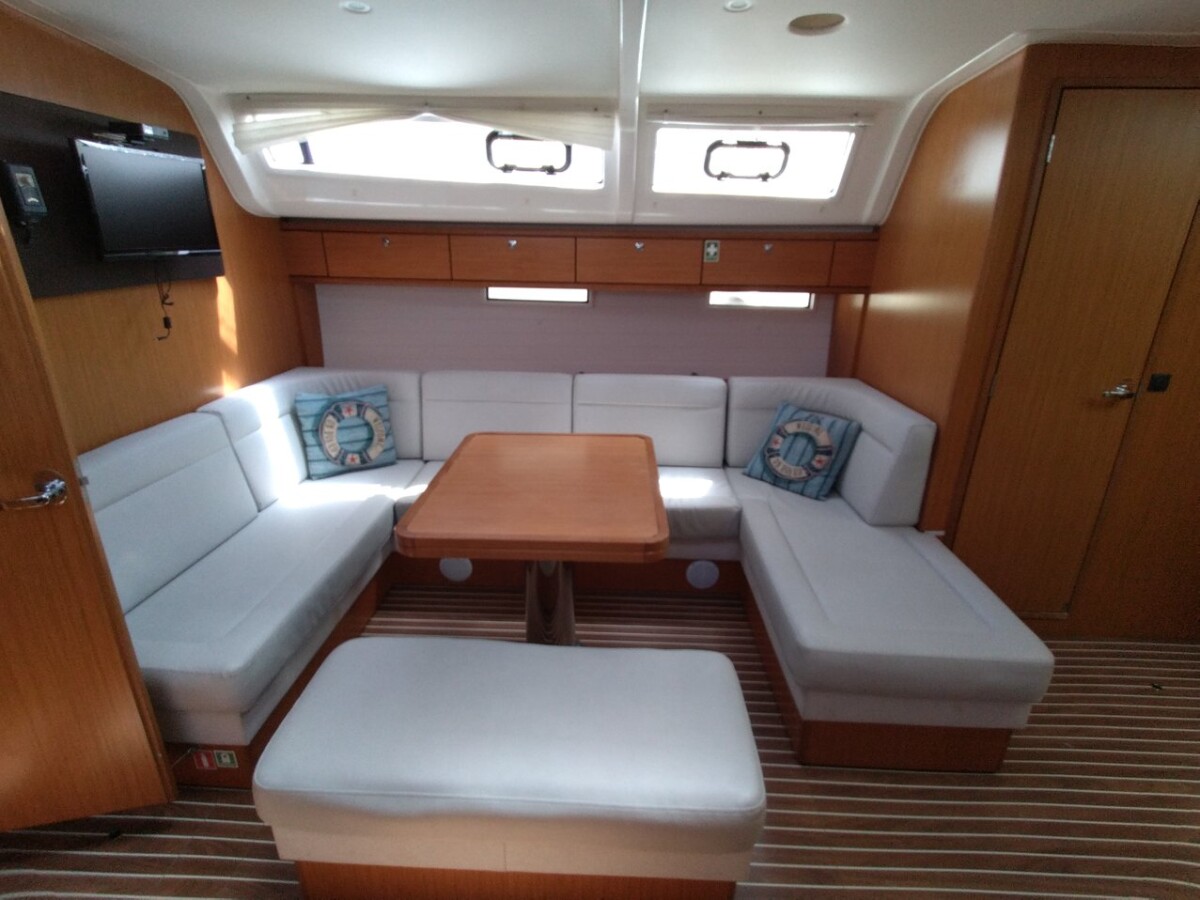 Bavaria 51 Cruiser Gin Tonic