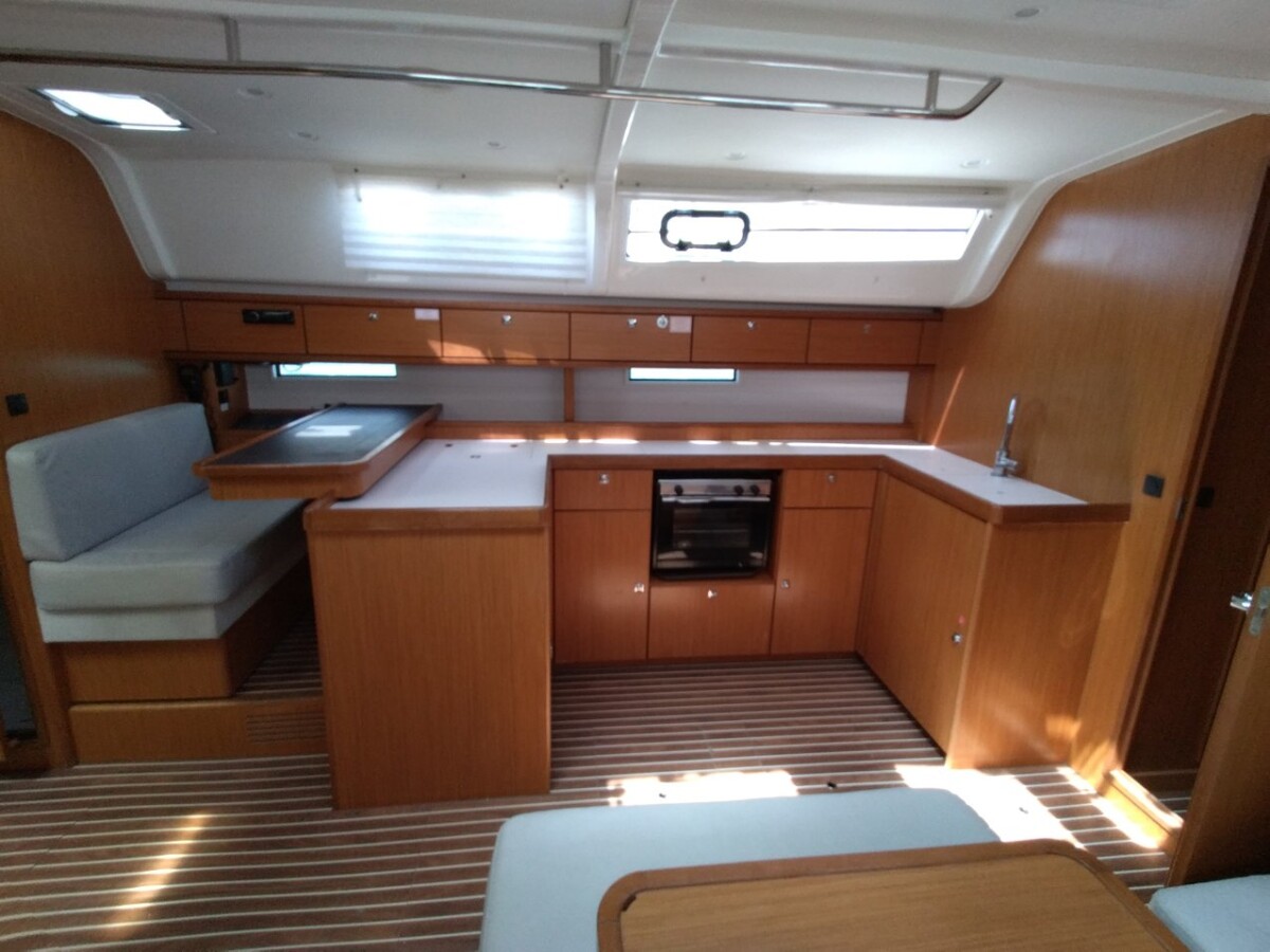 Bavaria 51 Cruiser Gin Tonic