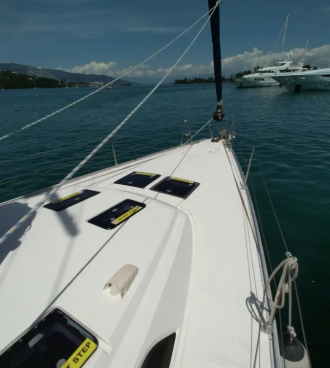 Bavaria 51 Cruiser Gin Tonic