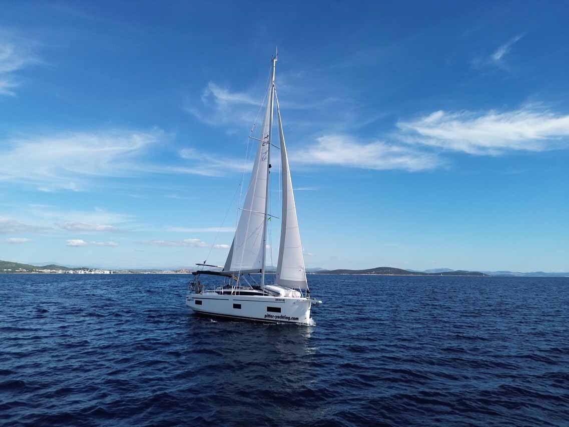 Bavaria C38 Selene