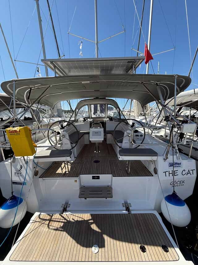 Bavaria C38 The Cat