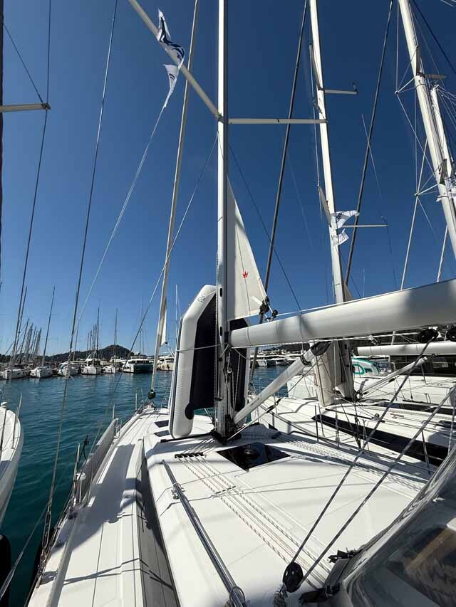 Bavaria C38 The Cat