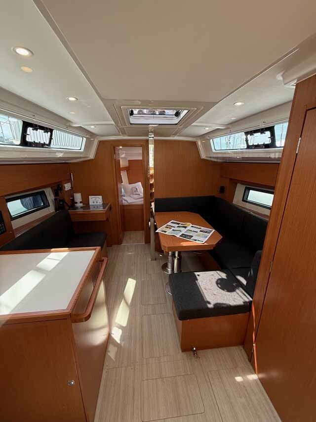 Bavaria C38 The Cat