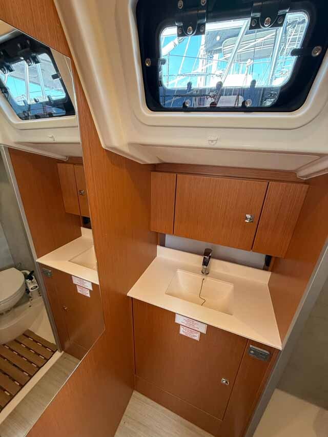 Bavaria C38 The Cat