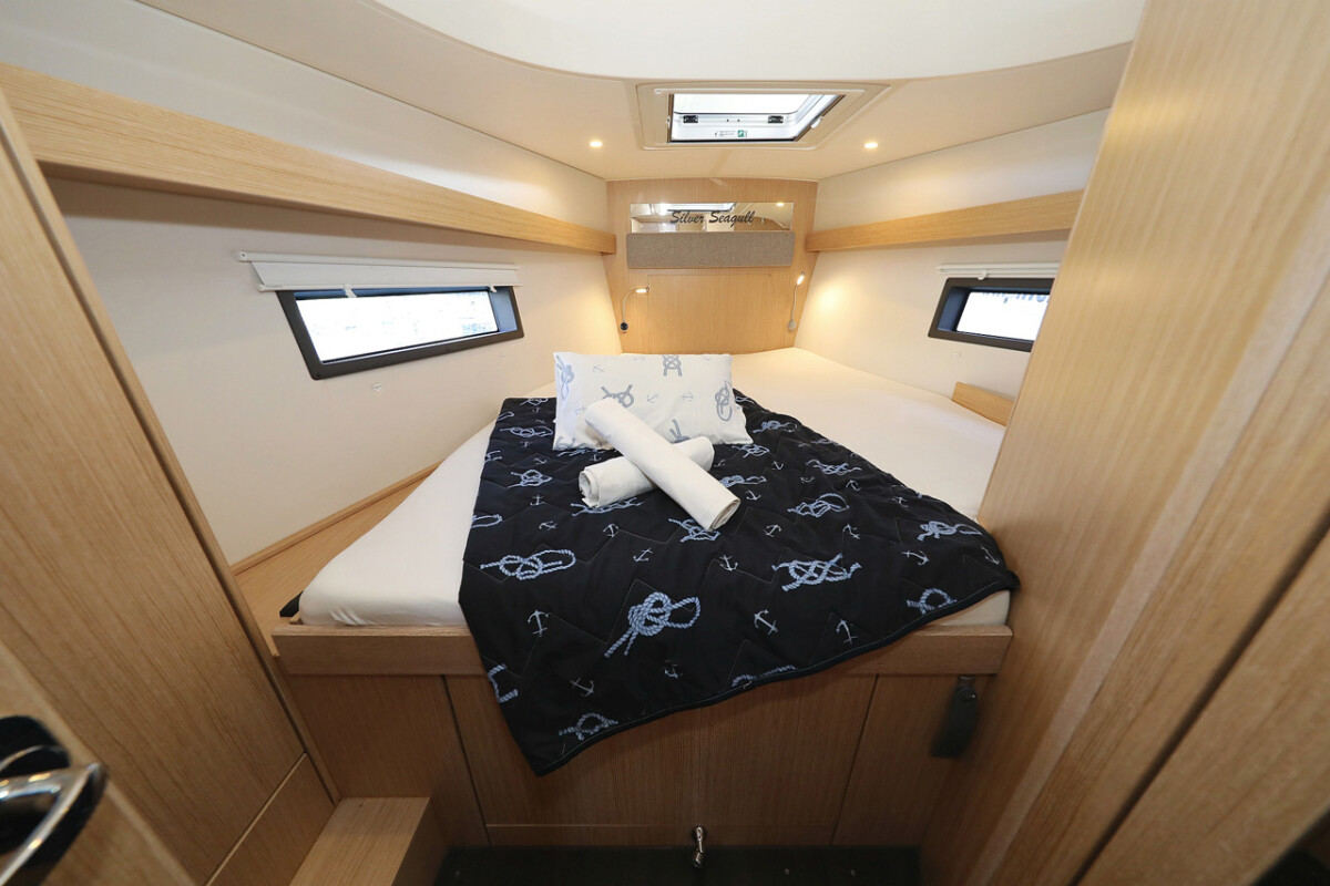 Bavaria C42 Style Silver Seagull