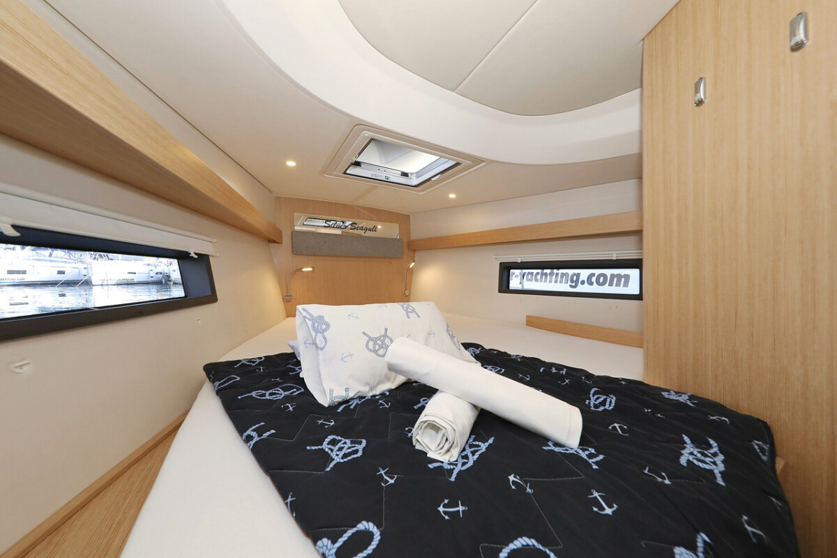 Bavaria C42 Style Silver Seagull