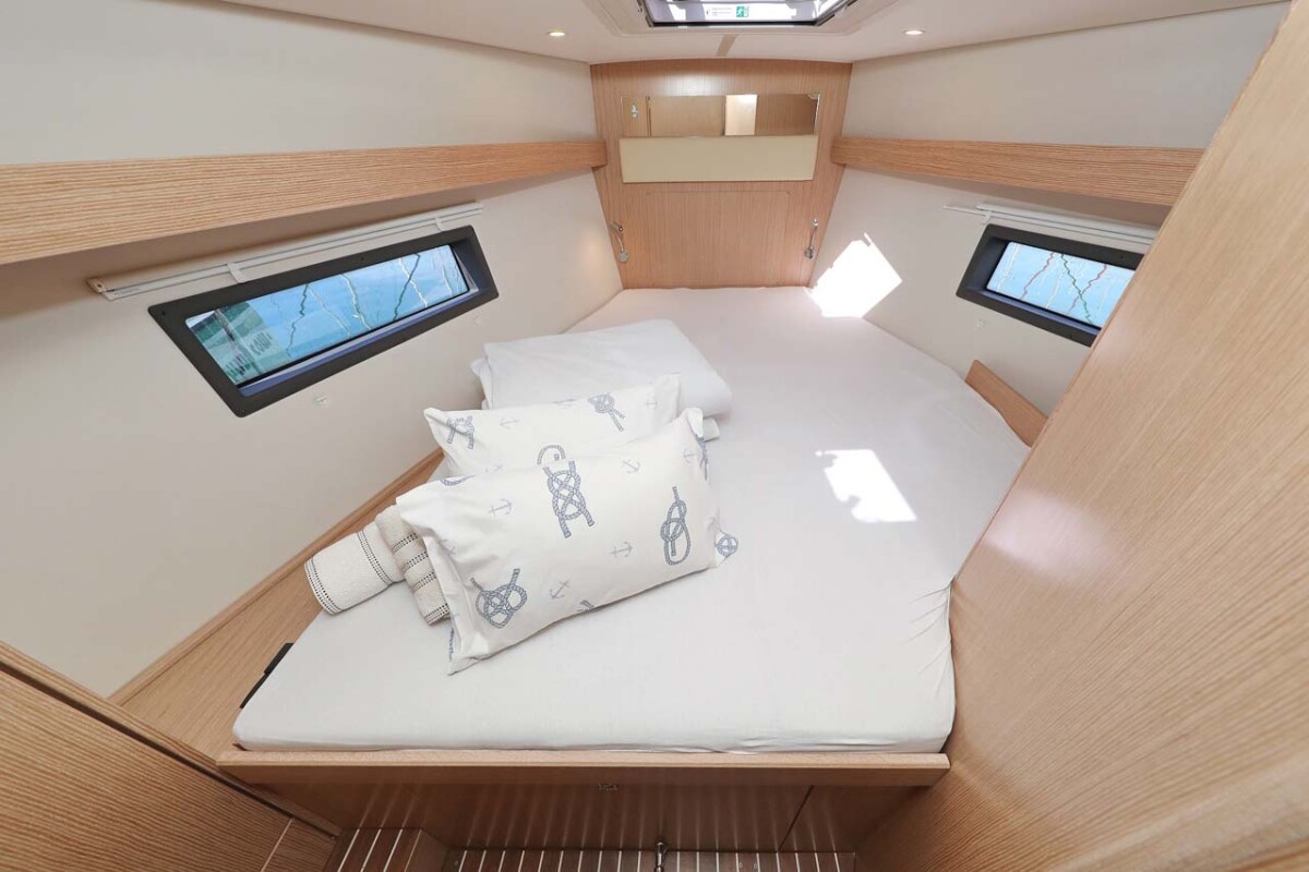 Bavaria C42 Style Leya