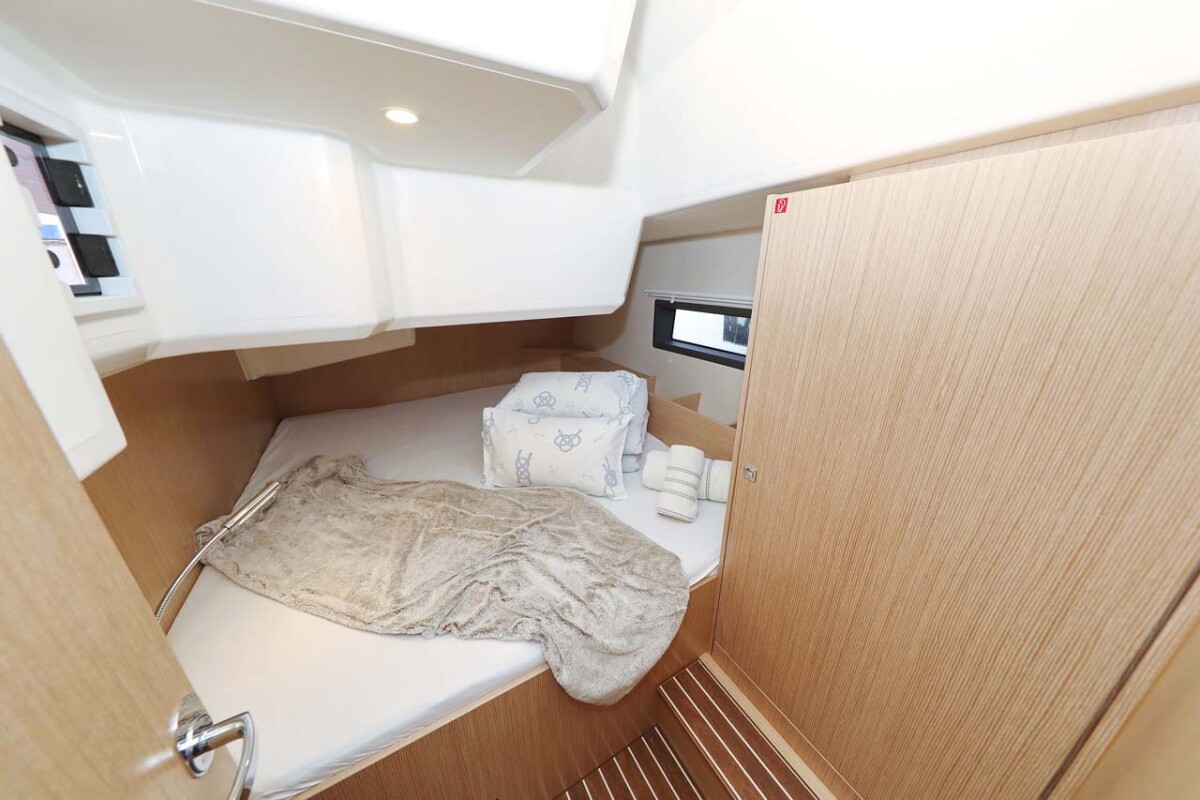 Bavaria C42 Style Leya