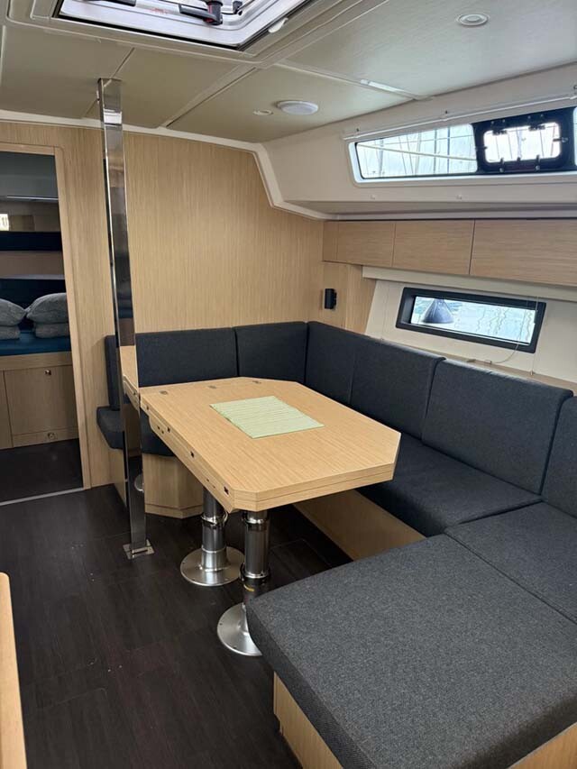 Bavaria C42 Style Aurelia