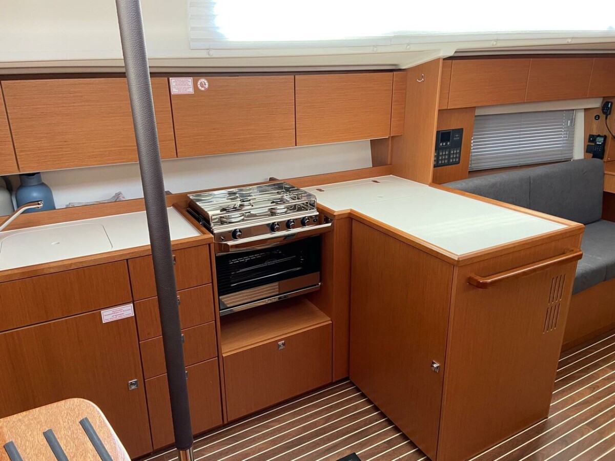 Bavaria C42 Horizon