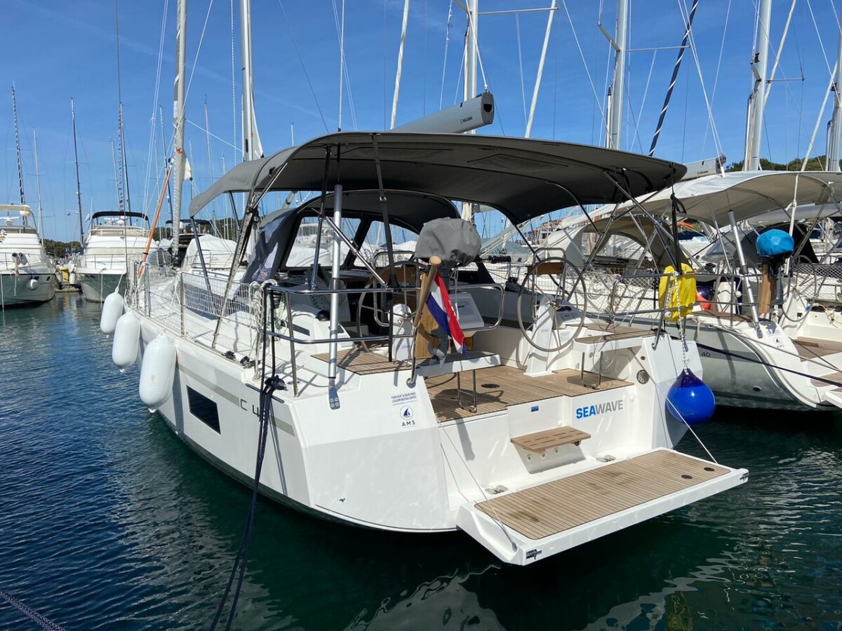 Bavaria C42 Seawave