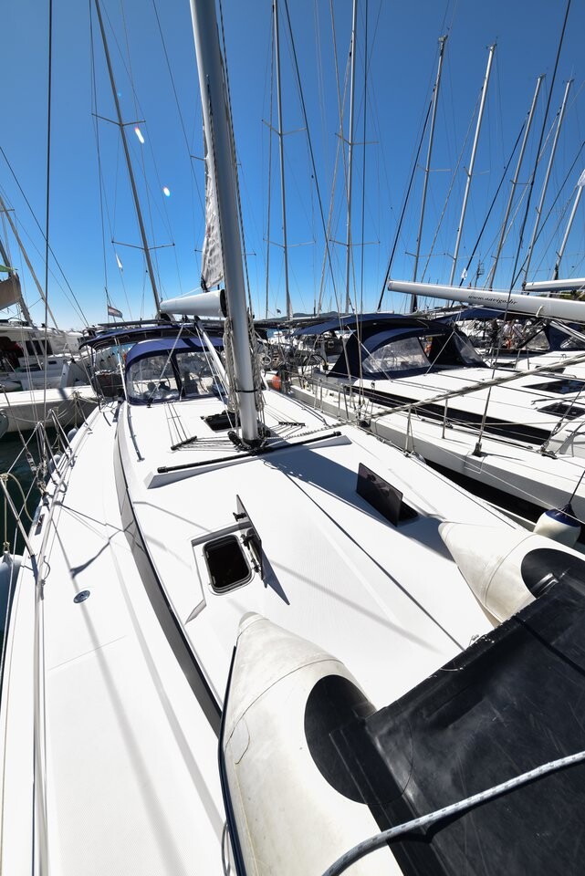 Bavaria C42 Bella