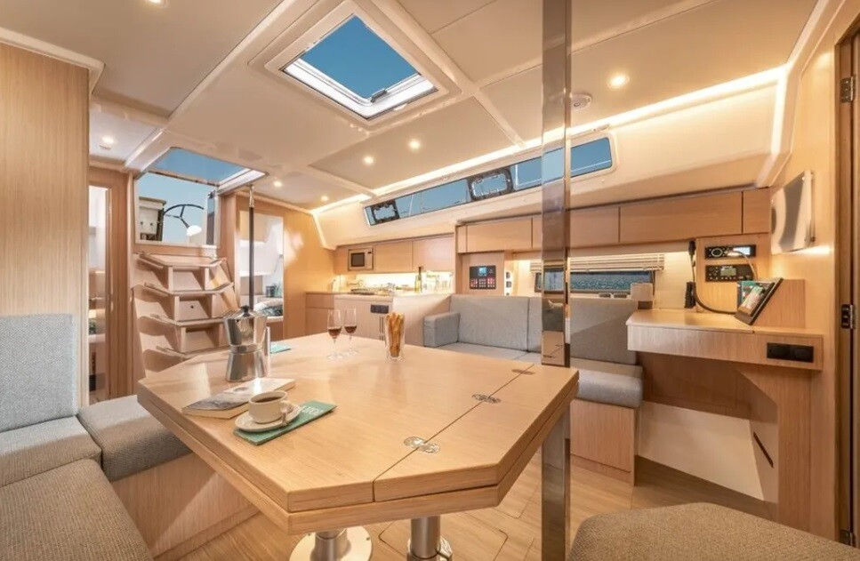Bavaria C42 Arian