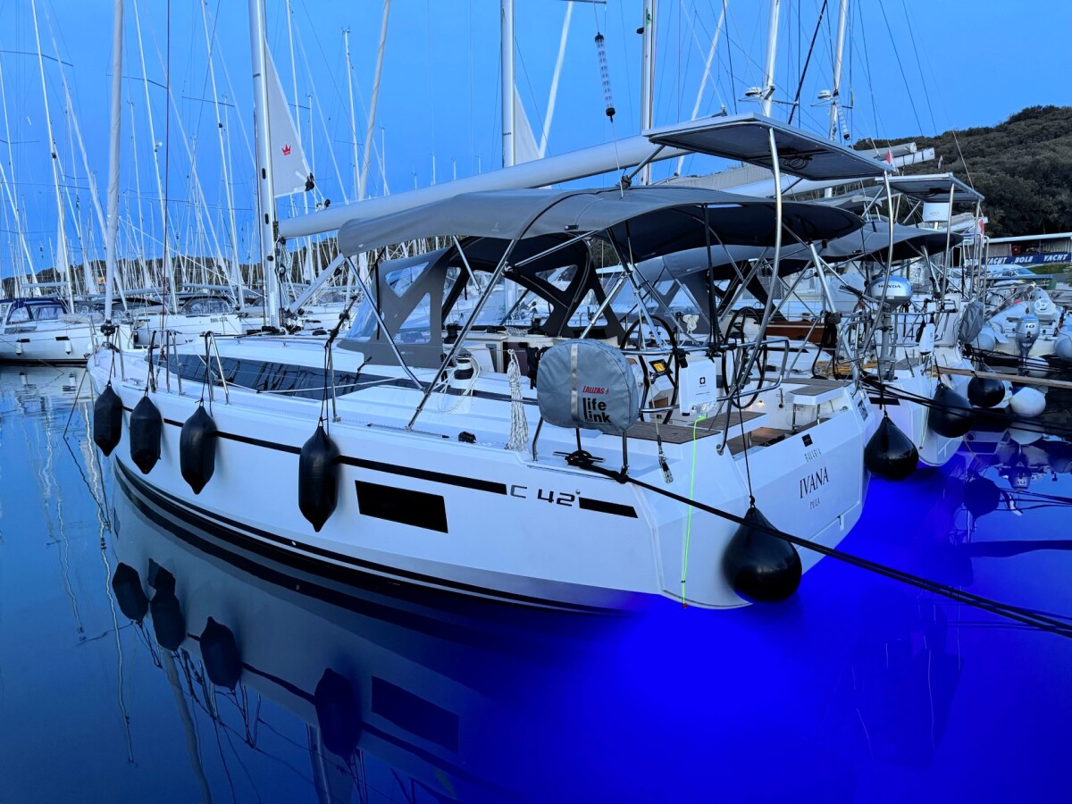 Bavaria C42 Ivana