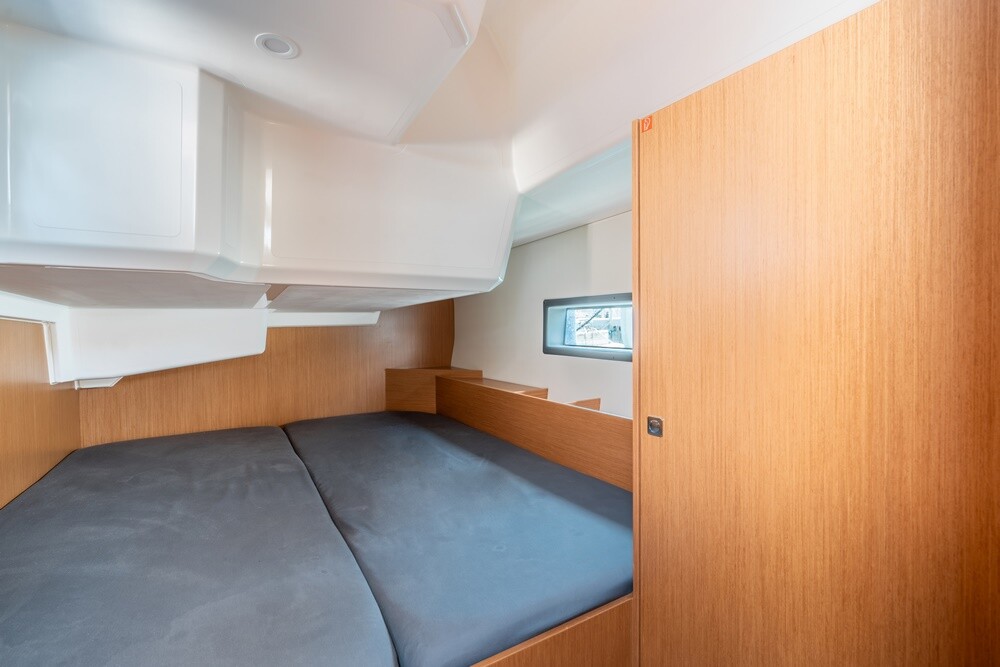 Bavaria C42 Harmonia