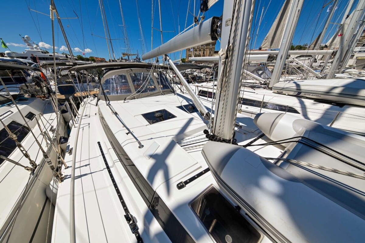 Bavaria C45 Efix