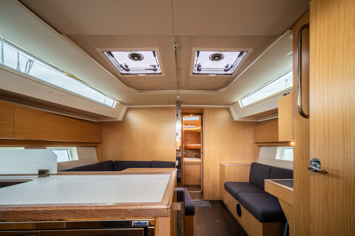 Bavaria C45 Silver III