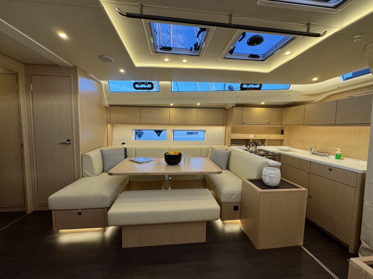 Bavaria C57 Style Mina
