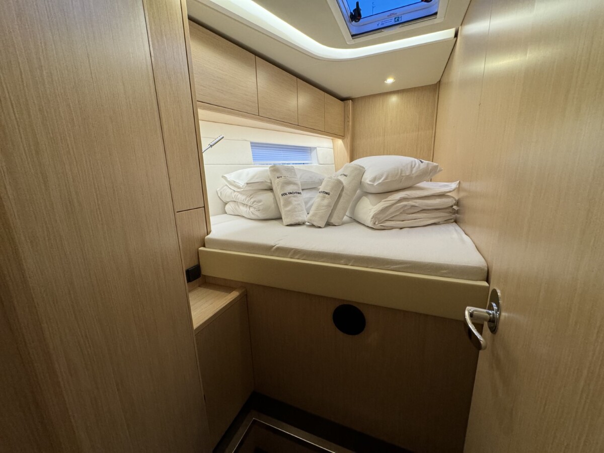 Bavaria C57 Style Mina