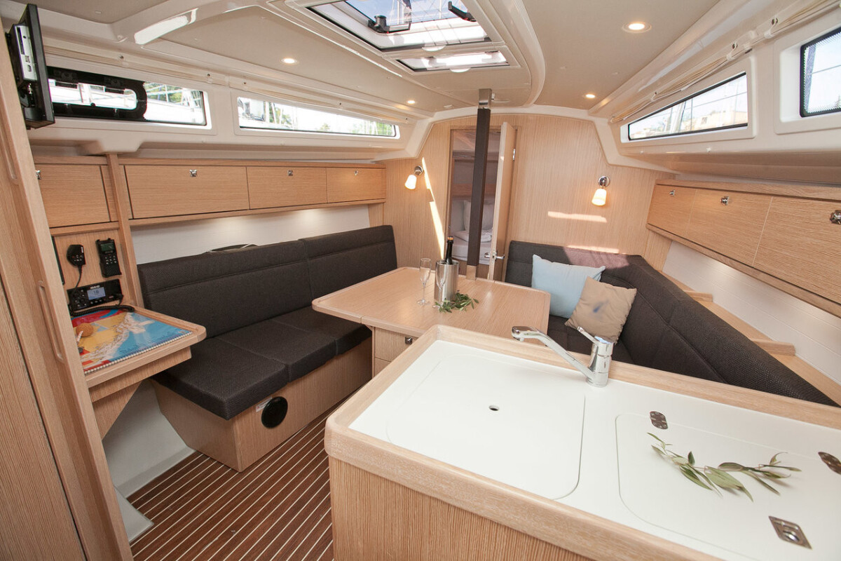 Bavaria Cruiser 34 Style Cookie