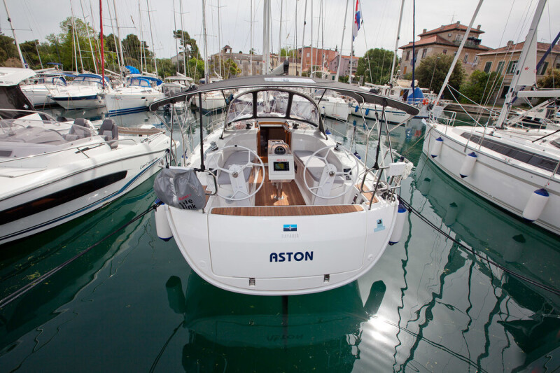 Bavaria Cruiser 34 Style Aston