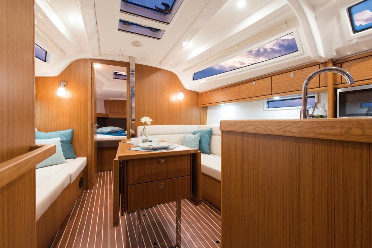 Bavaria Cruiser 37 Style Skylla