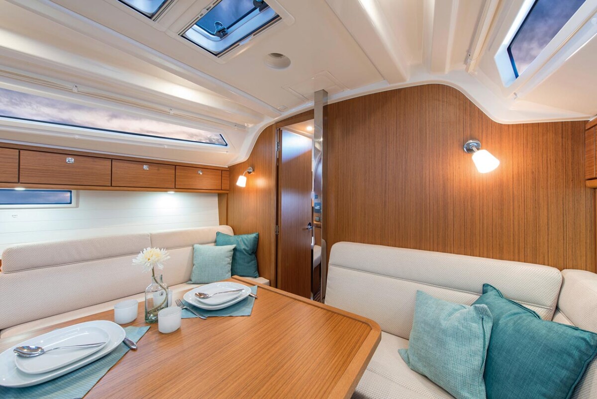 Bavaria Cruiser 37 Style Skylla