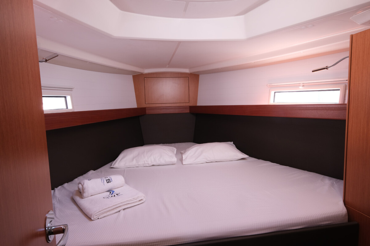 Bavaria Cruiser 37 Crush